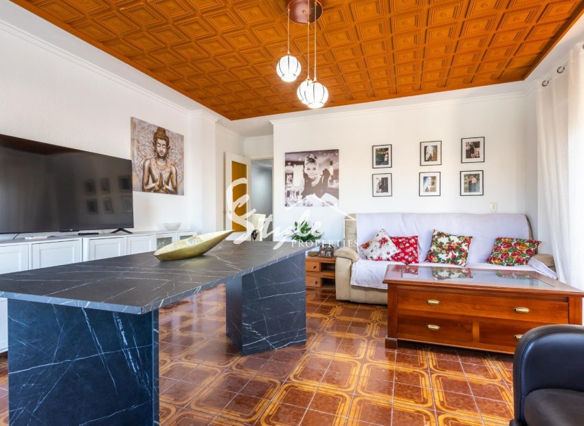 Resale - Apartamento - Torrevieja