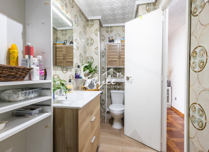 Resale - Apartamento - Torrevieja
