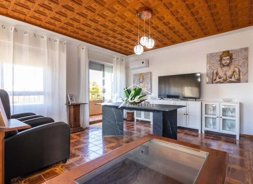 Resale - Apartamento - Torrevieja