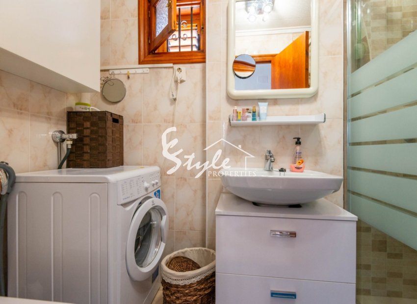 Resale - Apartamento - Torrevieja