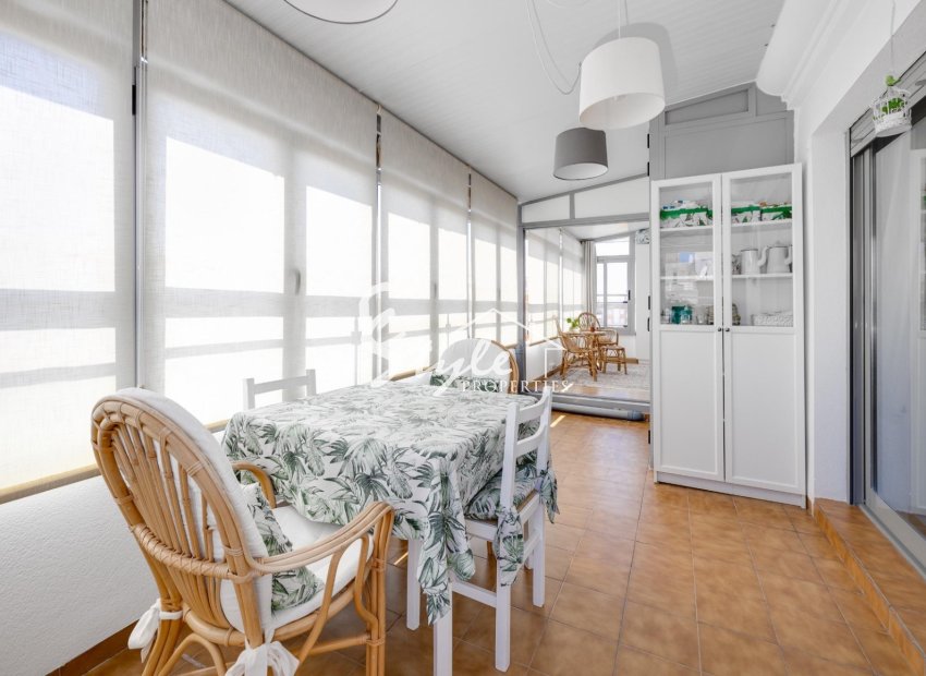 Resale - Apartamento - Torrevieja