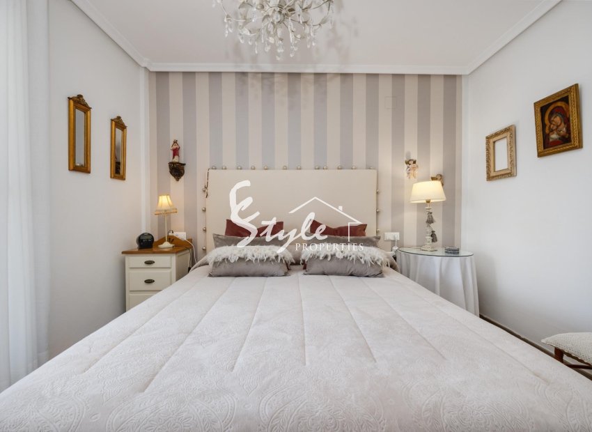 Resale - Apartamento - Torrevieja