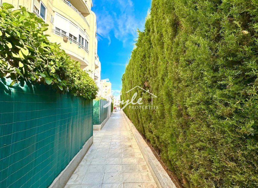 Resale - Apartamento - Torrevieja