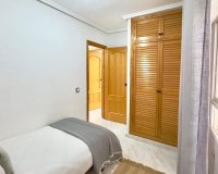 Resale - Apartamento - Torrevieja