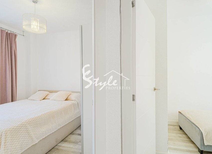 Resale - Apartamento - Torrevieja