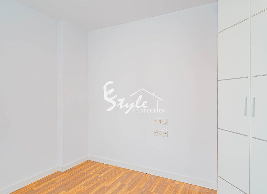 Resale - Apartamento - Torrevieja