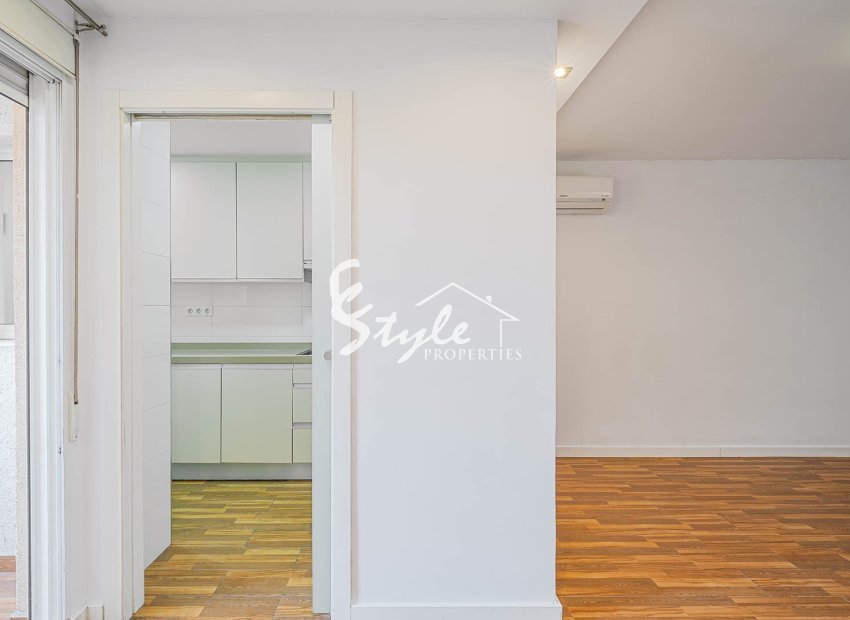 Resale - Apartamento - Torrevieja