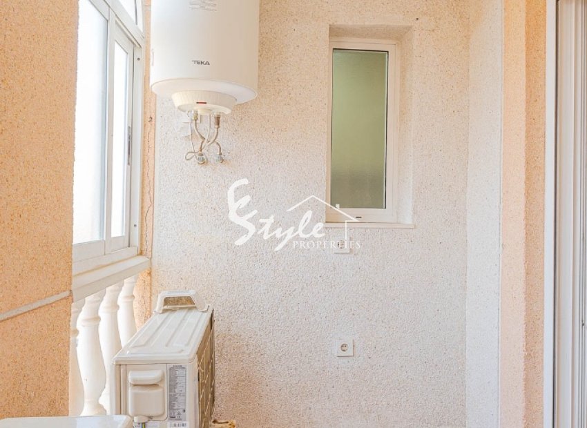 Resale - Apartamento - Torrevieja