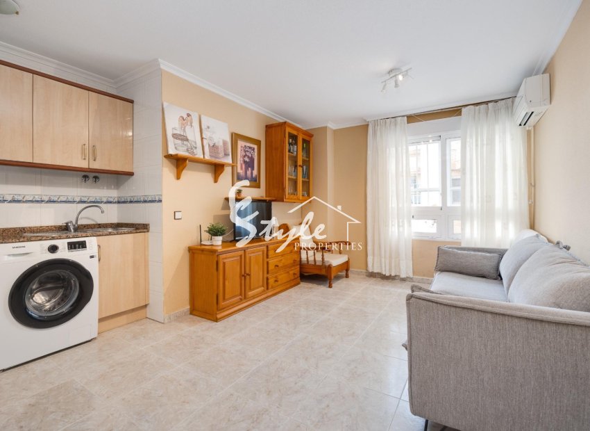Resale - Apartamento - Torrevieja