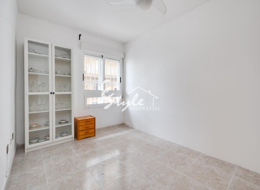 Resale - Apartamento - Torrevieja