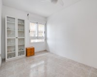 Resale - Apartamento - Torrevieja