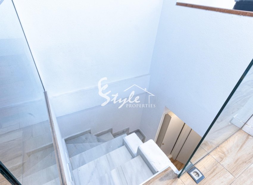 Resale - Apartamento - Torrevieja