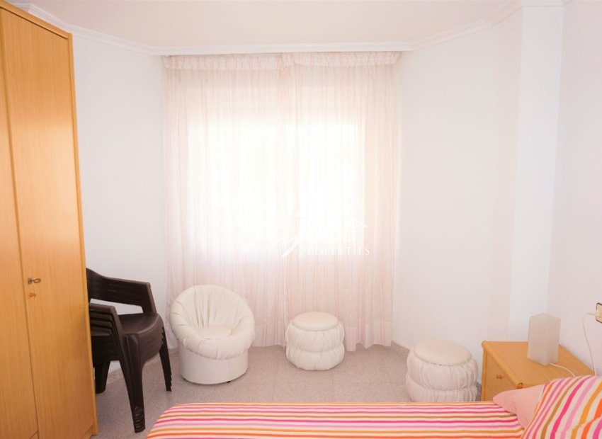 Resale - Apartamento - Torrevieja