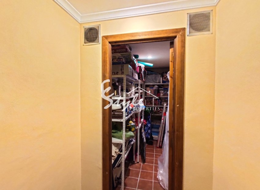 Resale - Apartamento - Torrevieja