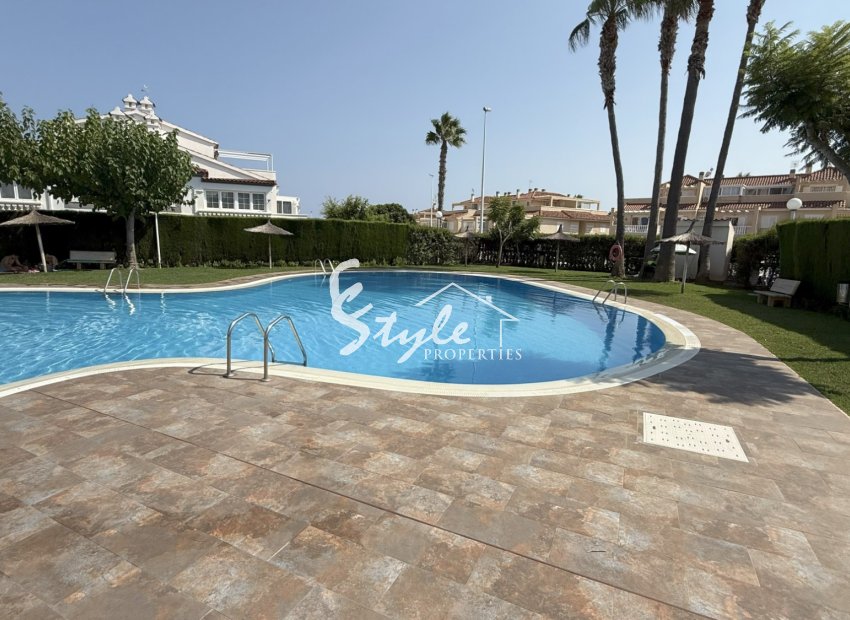 Resale - Apartamento - Villamartín - La Zenia