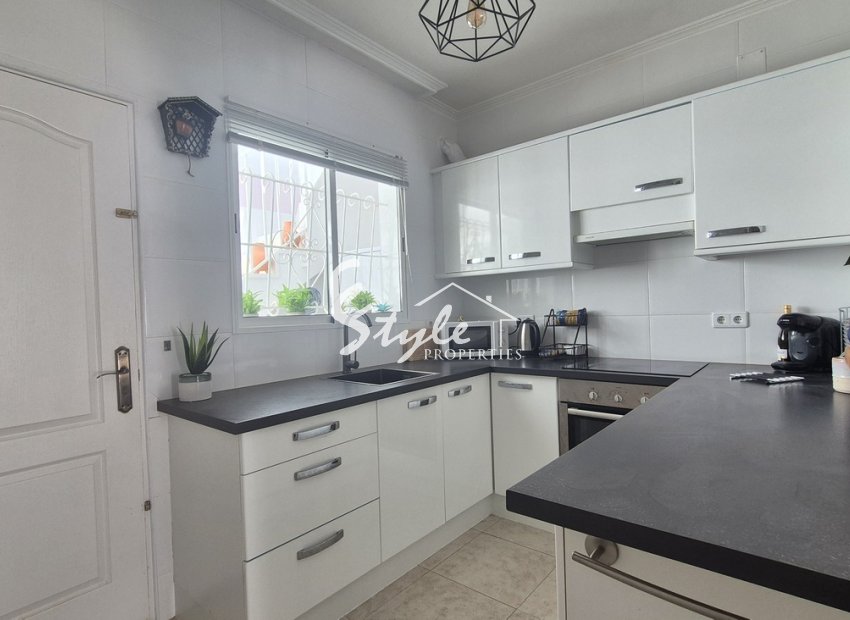 Resale - Apartamento - Villamartin, Orihuela Costa - Costa Blanca