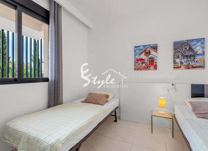 Resale - Apartamento - Villamartin, Orihuela Costa - La Zenia