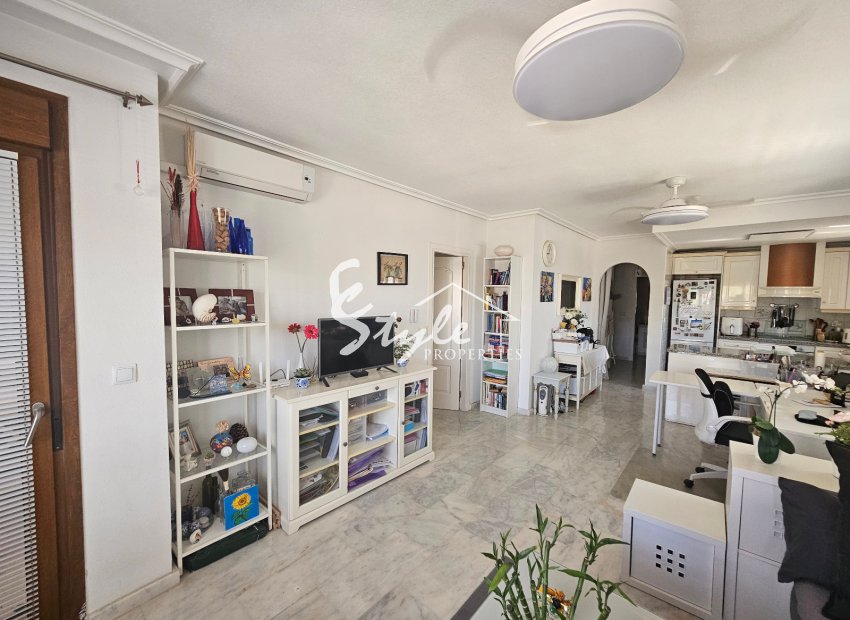 Resale - Apartamento - Villamartin, Orihuela Costa - Pau 8