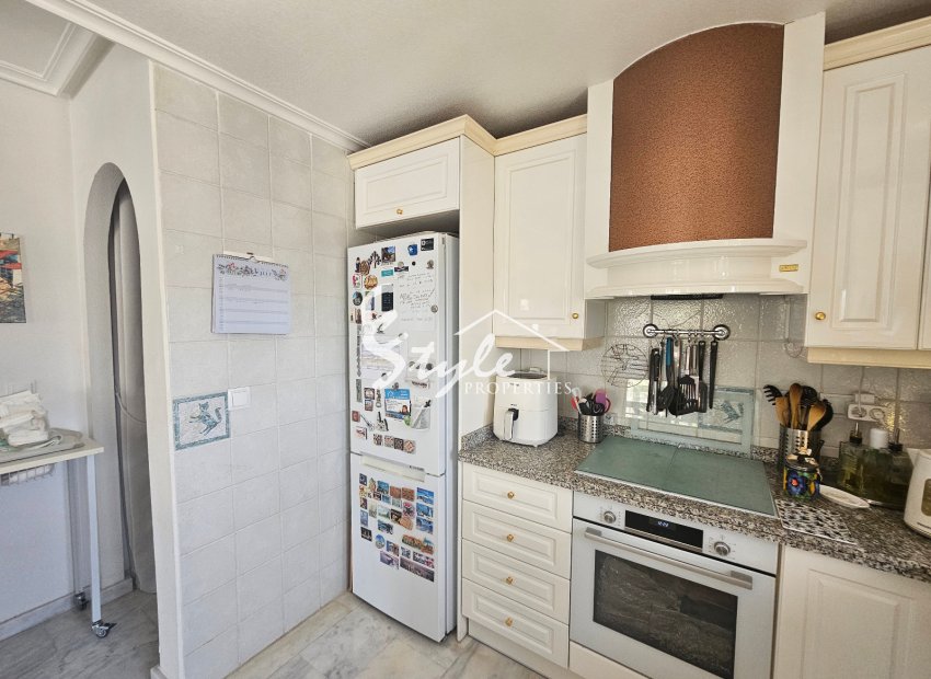 Resale - Apartamento - Villamartin, Orihuela Costa - Pau 8