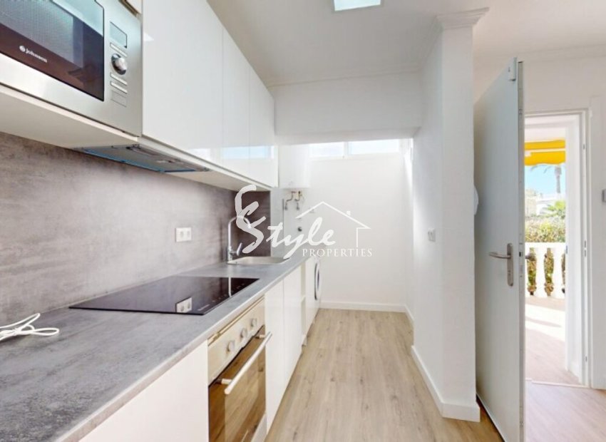 Resale - Apartamento - Villamartin, Orihuela Costa