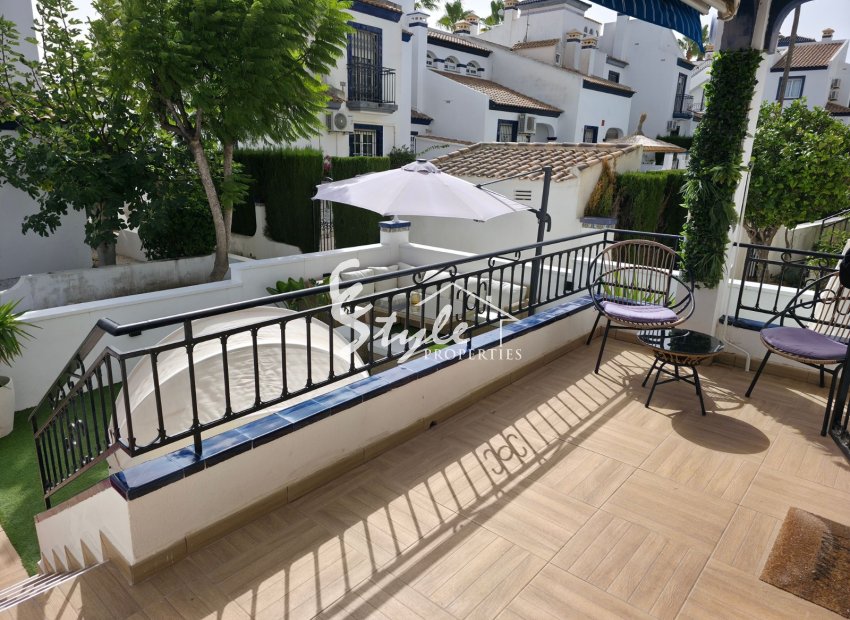 Resale - Apartamento - Villamartín - Villamartin