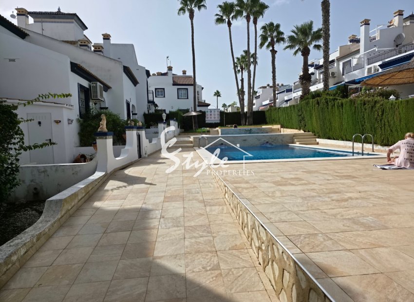 Resale - Apartamento - Villamartín - Villamartin