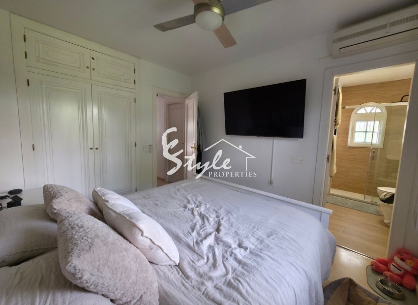 Resale - Apartamento - Villamartín - Villamartin