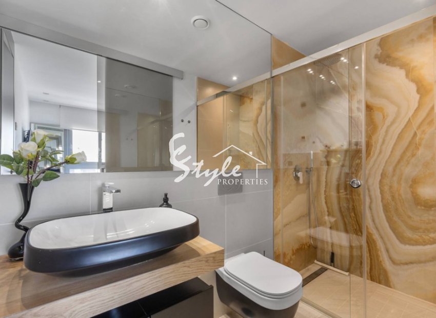 Resale - Apartment - Cabo Roig