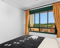 Resale - Apartment - Campoamor