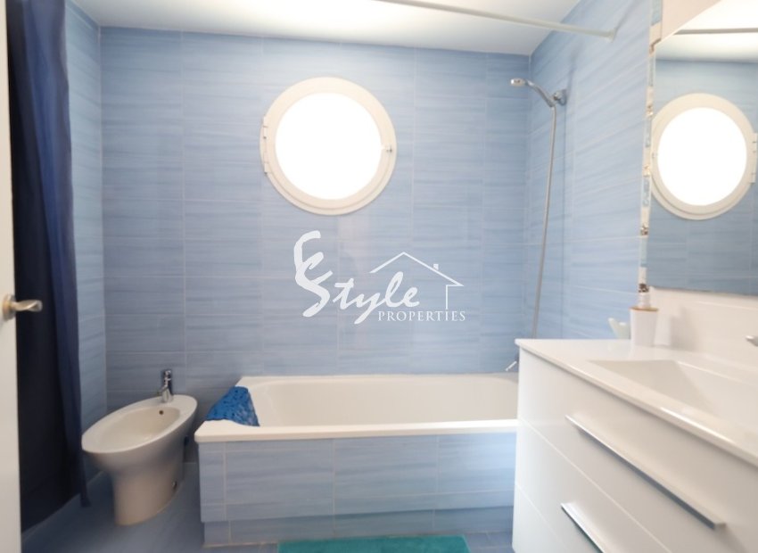 Resale - Apartment - Campoamor