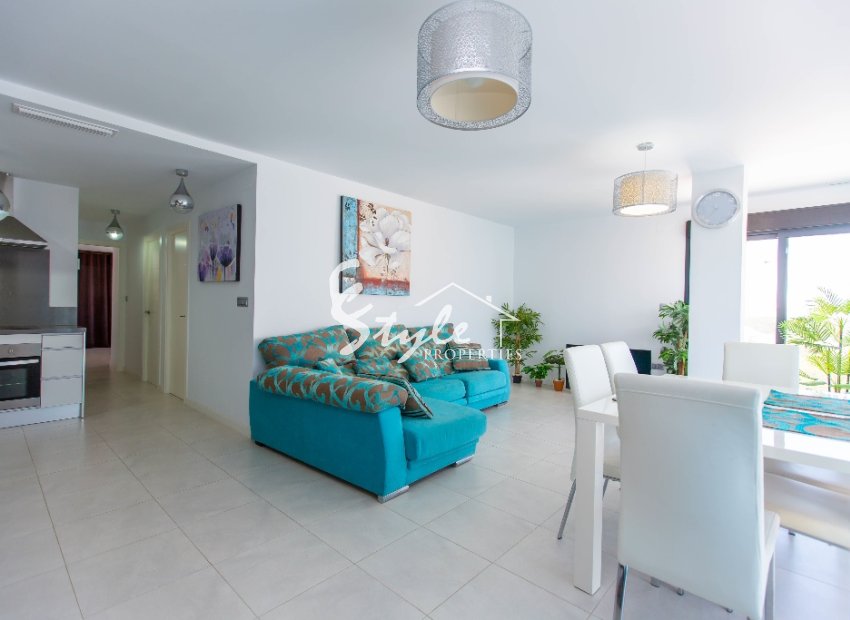 Resale - Apartment - Campoamor