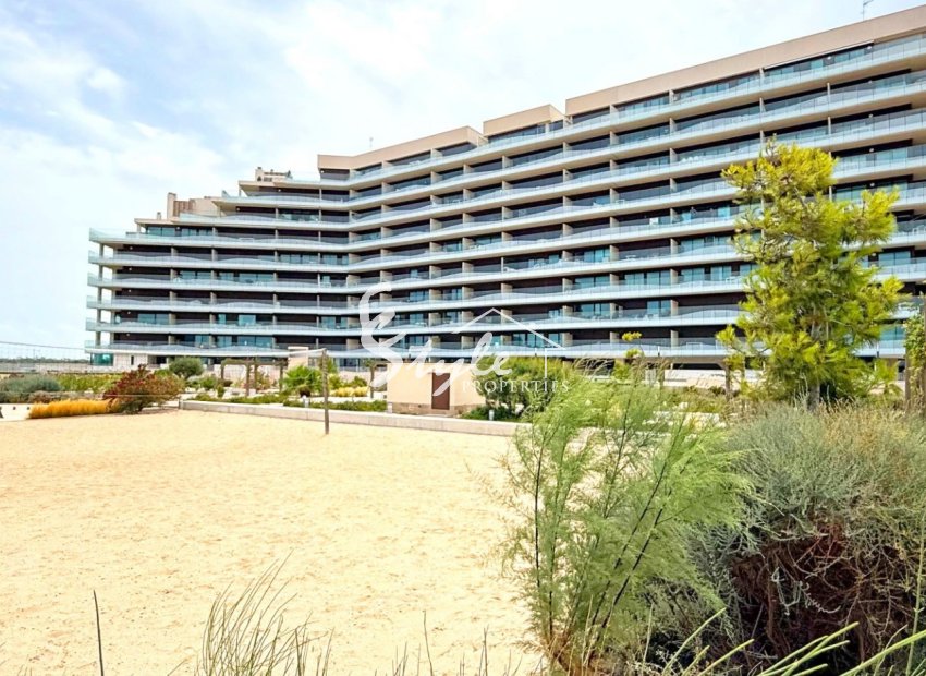 Resale - Apartment - Cartagena - Playa Honda