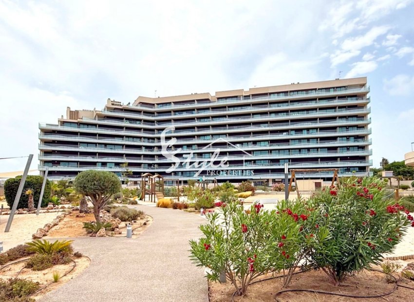 Resale - Apartment - Cartagena - Playa Honda