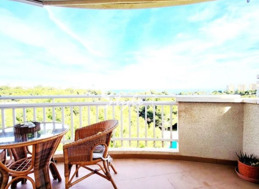 Resale - Apartment - Dehesa de Campoamor