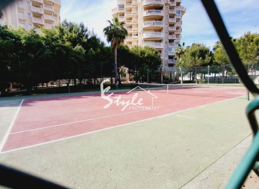 Resale - Apartment - Dehesa de Campoamor