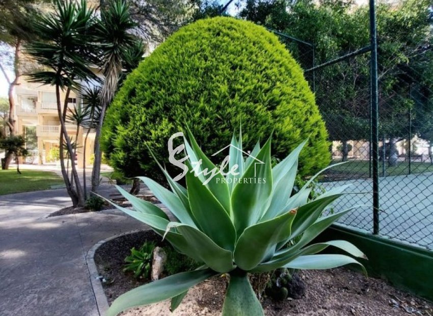 Resale - Apartment - Dehesa de Campoamor