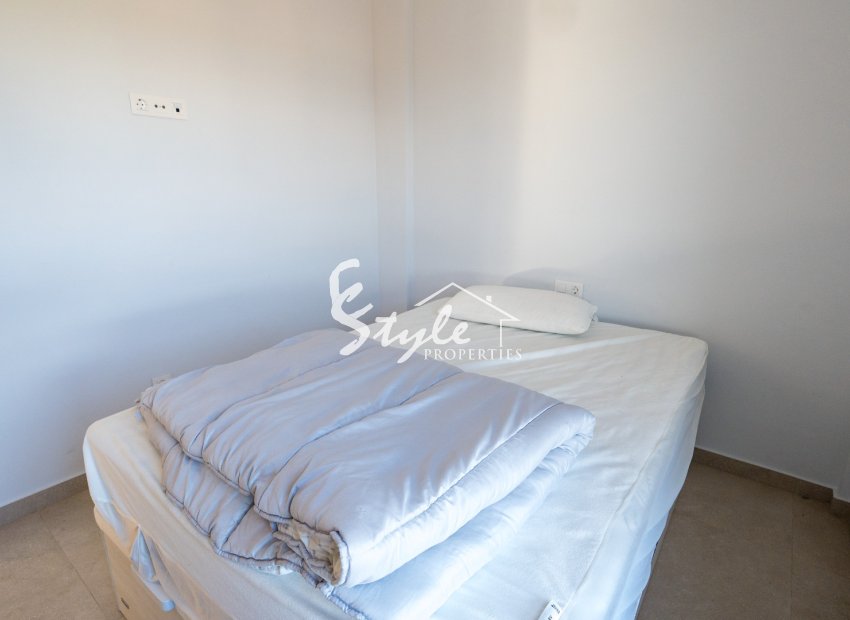 Resale - Apartment - Guardamar - El Raso