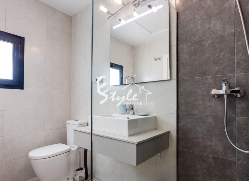 Resale - Apartment - La Mata