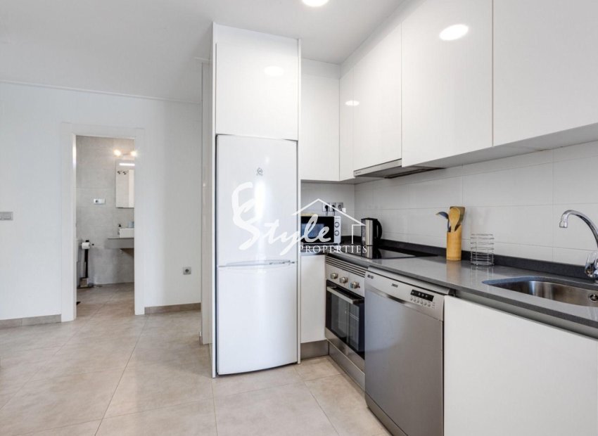 Resale - Apartment - La Mata