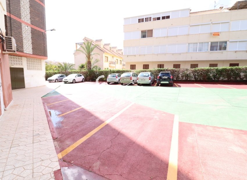 Resale - Apartment - La Zenia