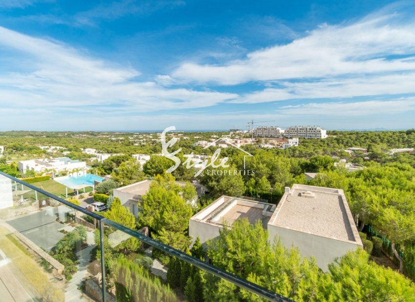Resale - Apartment - Las Colinas Golf