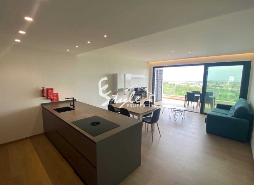 Resale - Apartment - Las Colinas - Las Colinas Golf