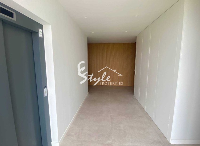 Resale - Apartment - Las Colinas - Las Colinas Golf