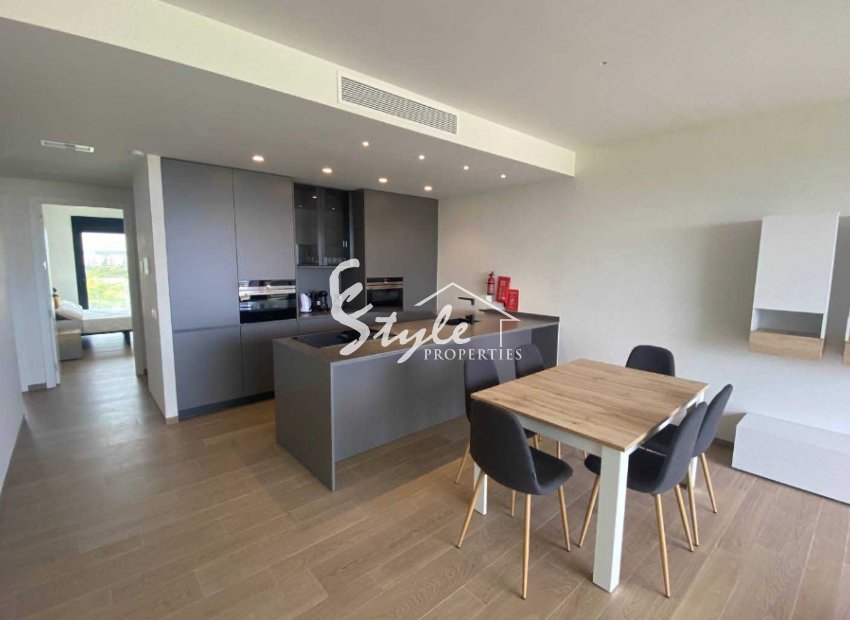 Resale - Apartment - Las Colinas - Las Colinas Golf