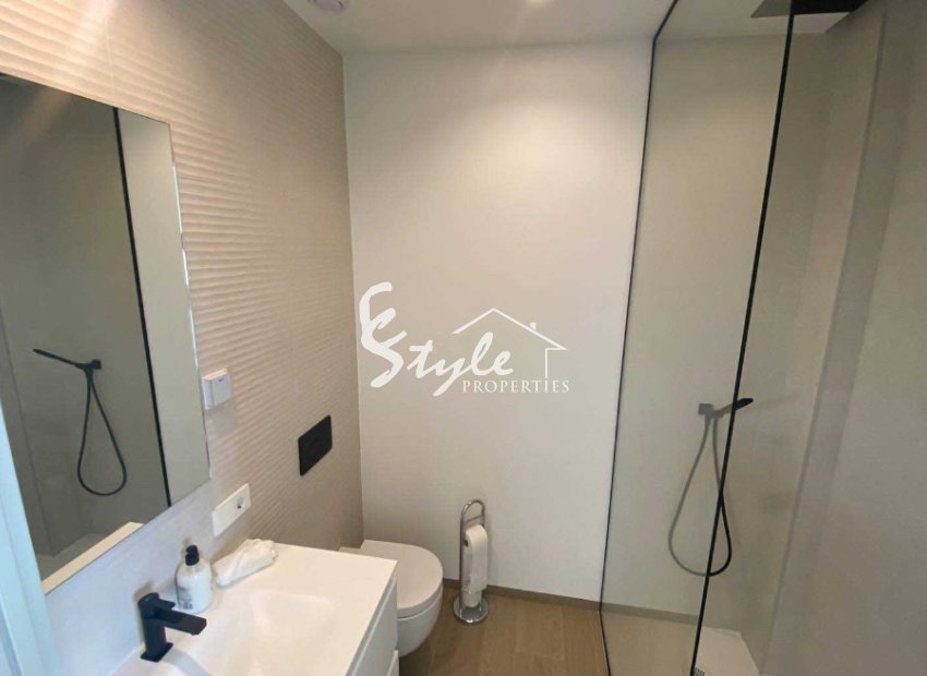 Resale - Apartment - Las Colinas - Las Colinas Golf