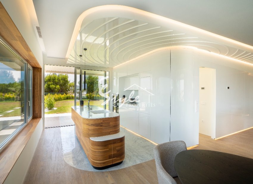 Resale - Apartment - Las Colinas - Las Colinas Golf