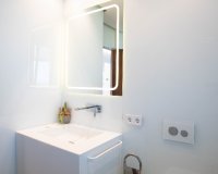 Resale - Apartment - Las Colinas - Las Colinas Golf