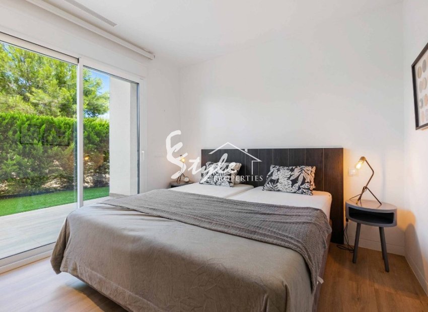 Resale - Apartment - Las Colinas - Las Colinas Golf