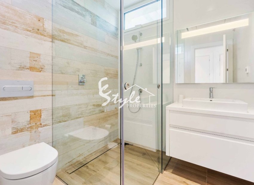 Resale - Apartment - Las Colinas - Las Colinas Golf