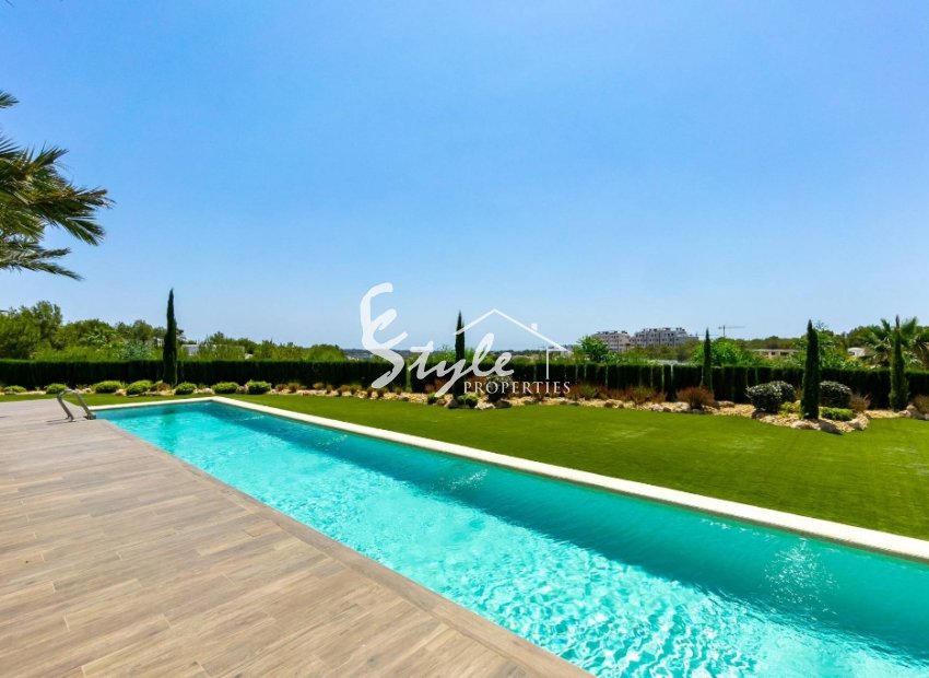 Resale - Apartment - Las Colinas - Las Colinas Golf